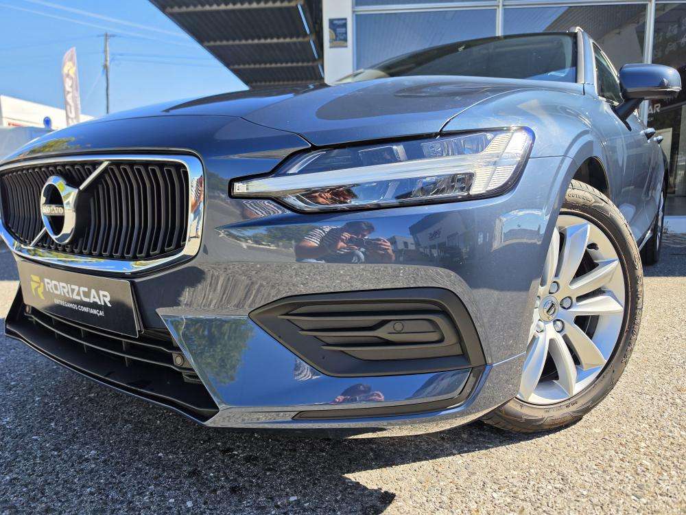 volvo-v60-2021-diesel-1969cc