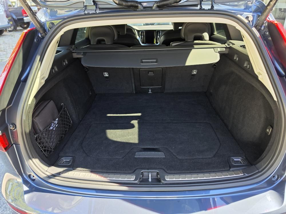 volvo-v60-2021-diesel-1969cc