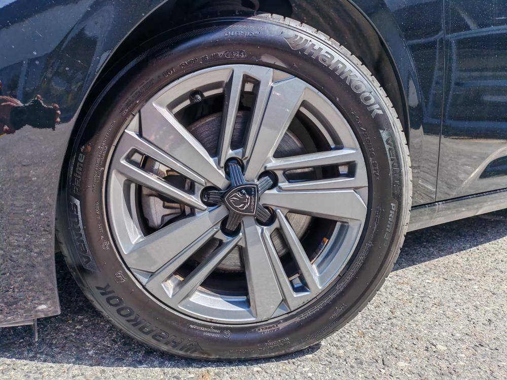 peugeot-308-2022-diesel-1499cc