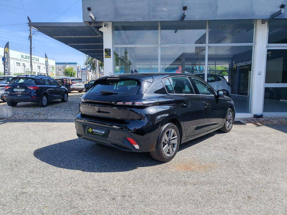 peugeot-308-2022-diesel-1499cc