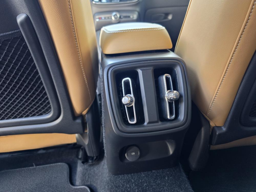 volvo-xc40-2019-diesel-1969cc