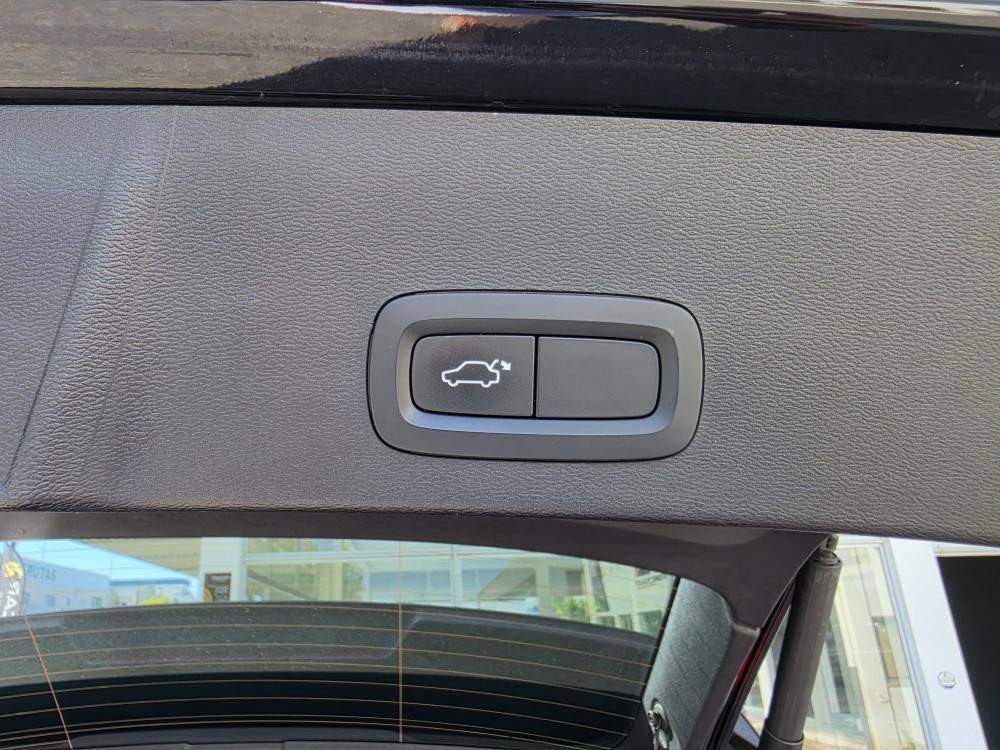 volvo-xc40-2019-diesel-1969cc