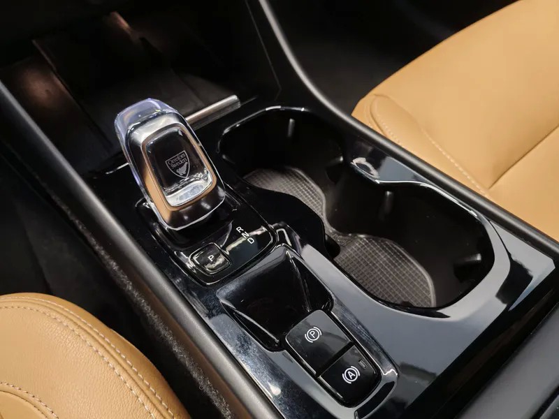 volvo-xc40-2019-diesel-1969cc