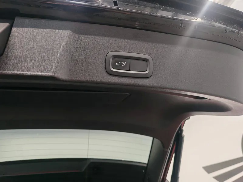 volvo-xc40-2019-diesel-1969cc