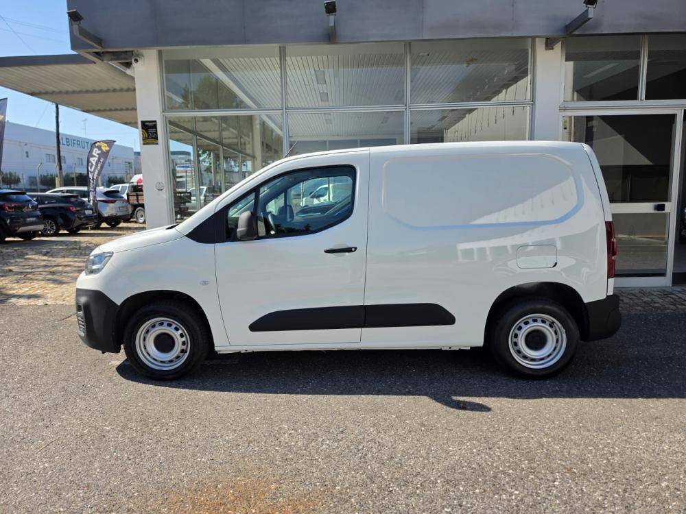 citroen-berlingo-2021-diesel-1499cc