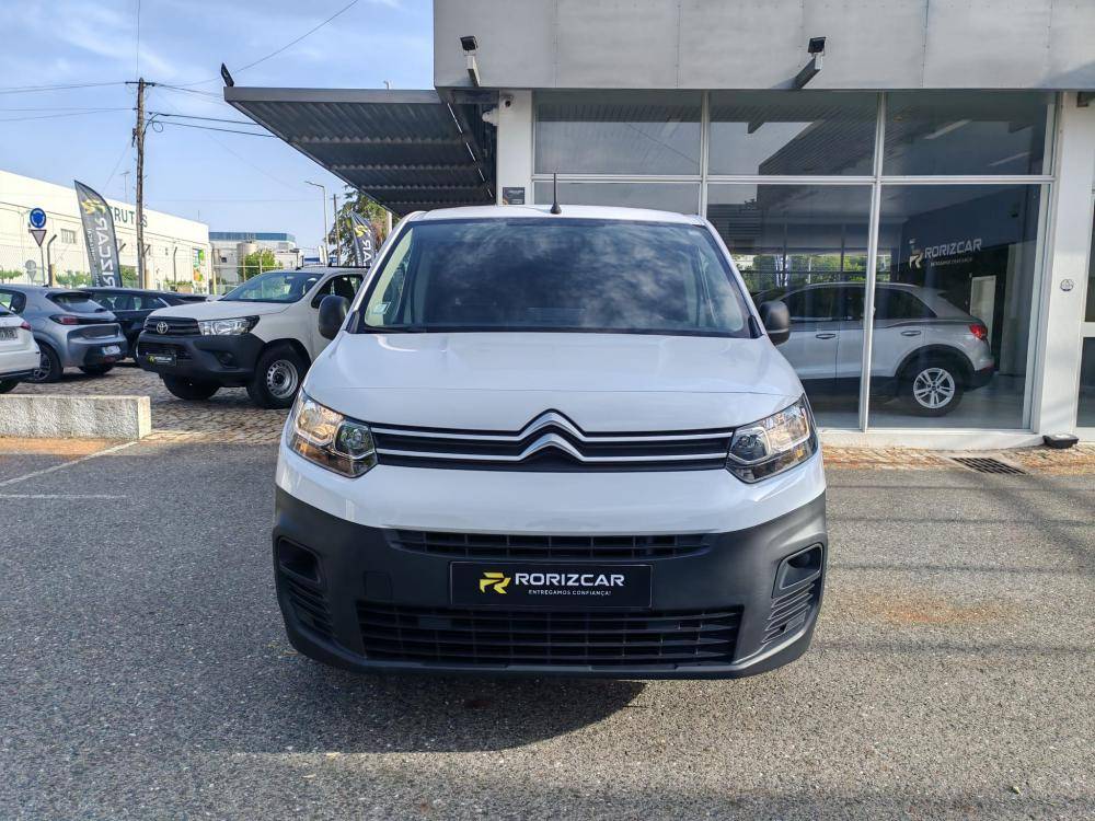 citroen-berlingo-2023-diesel-1499cc