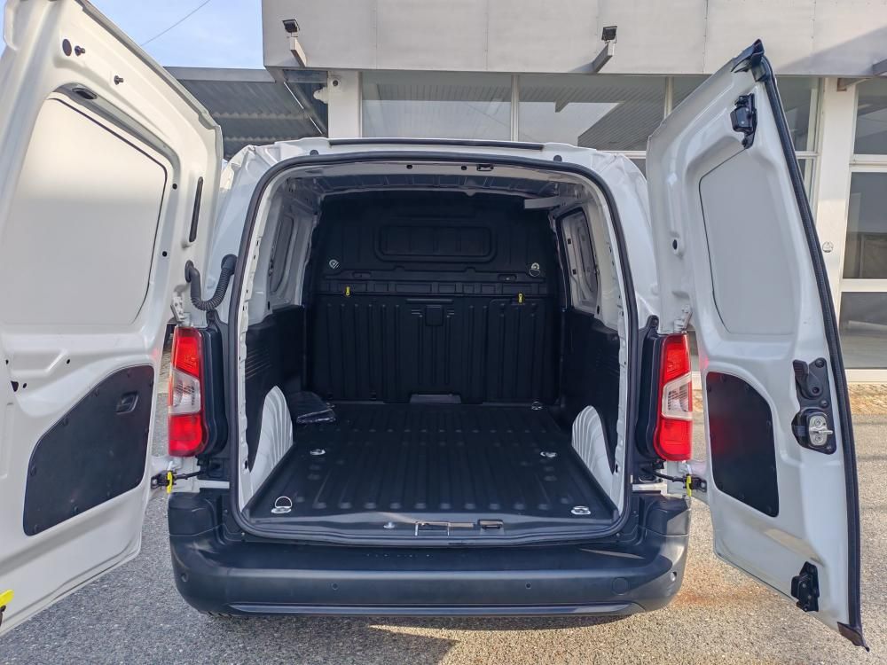 citroen-berlingo-2023-diesel-1499cc