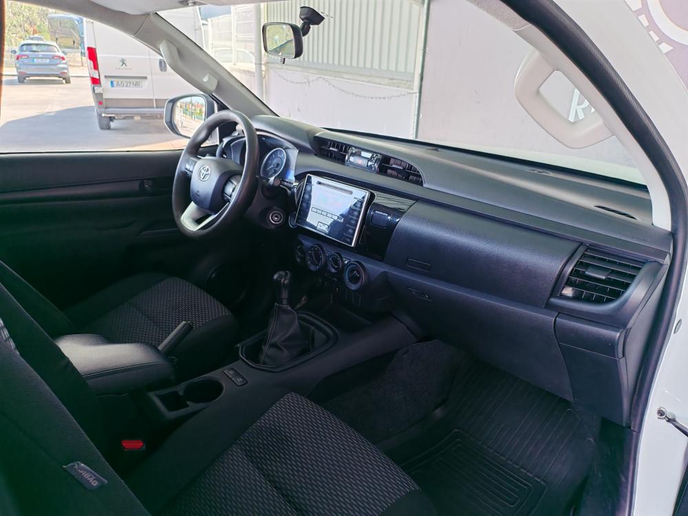 toyota-hilux-2020-diesel-2393cc