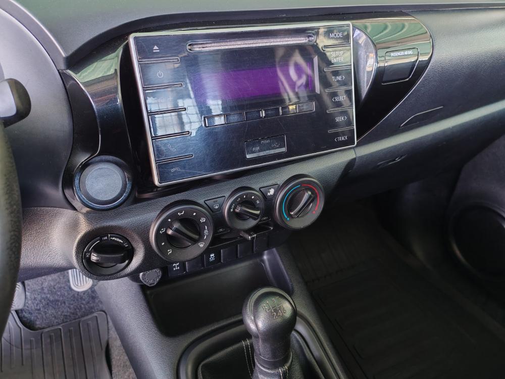 toyota-hilux-2020-diesel-2393cc