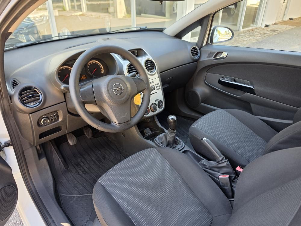 opel-corsa-van-2012-diesel-1cc