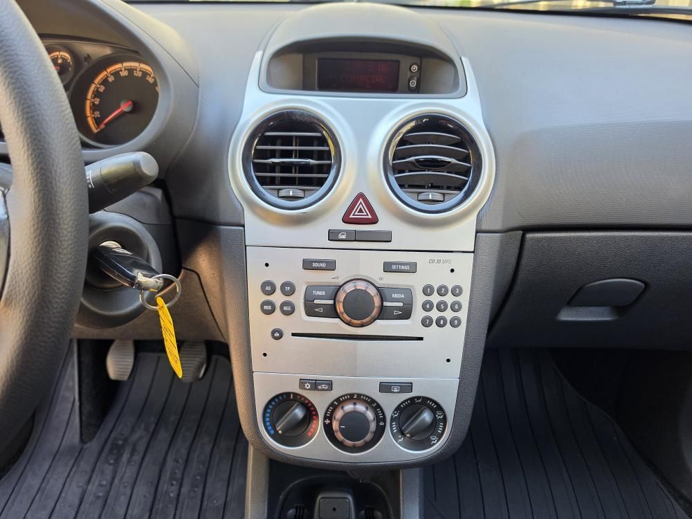 opel-corsa-van-2012-diesel-1cc