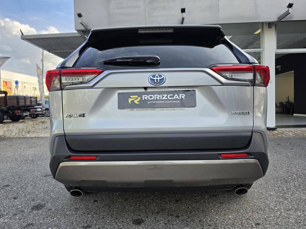 toyota-rav4-2022-hibrido-a-gasolina-2487cc