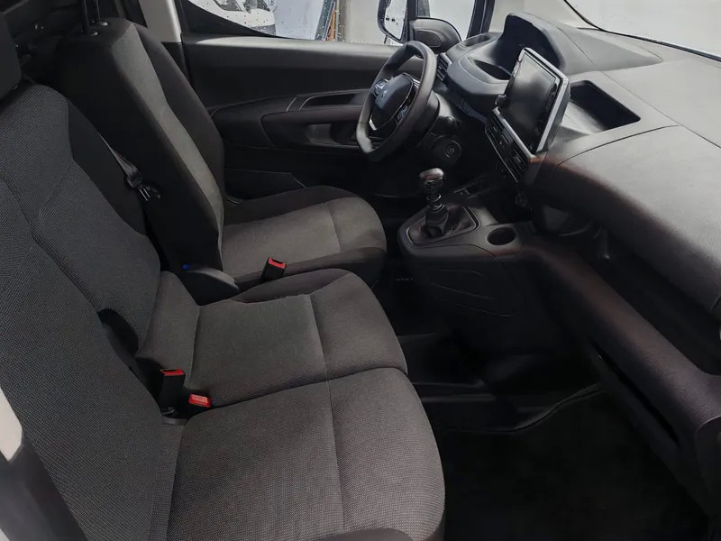 peugeot-partner-2022-diesel-1499cc