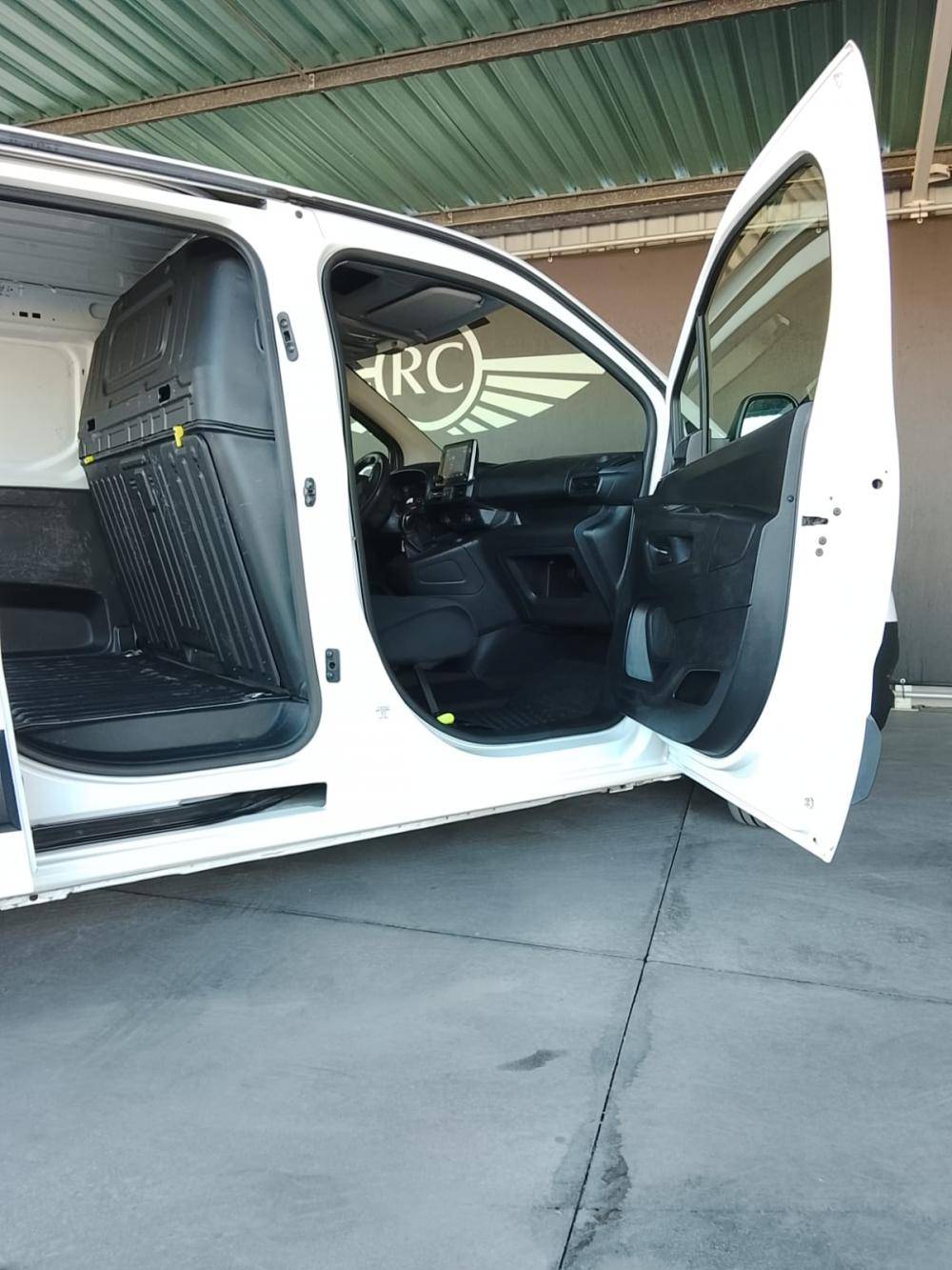 opel-combo-2021-diesel-1499cc