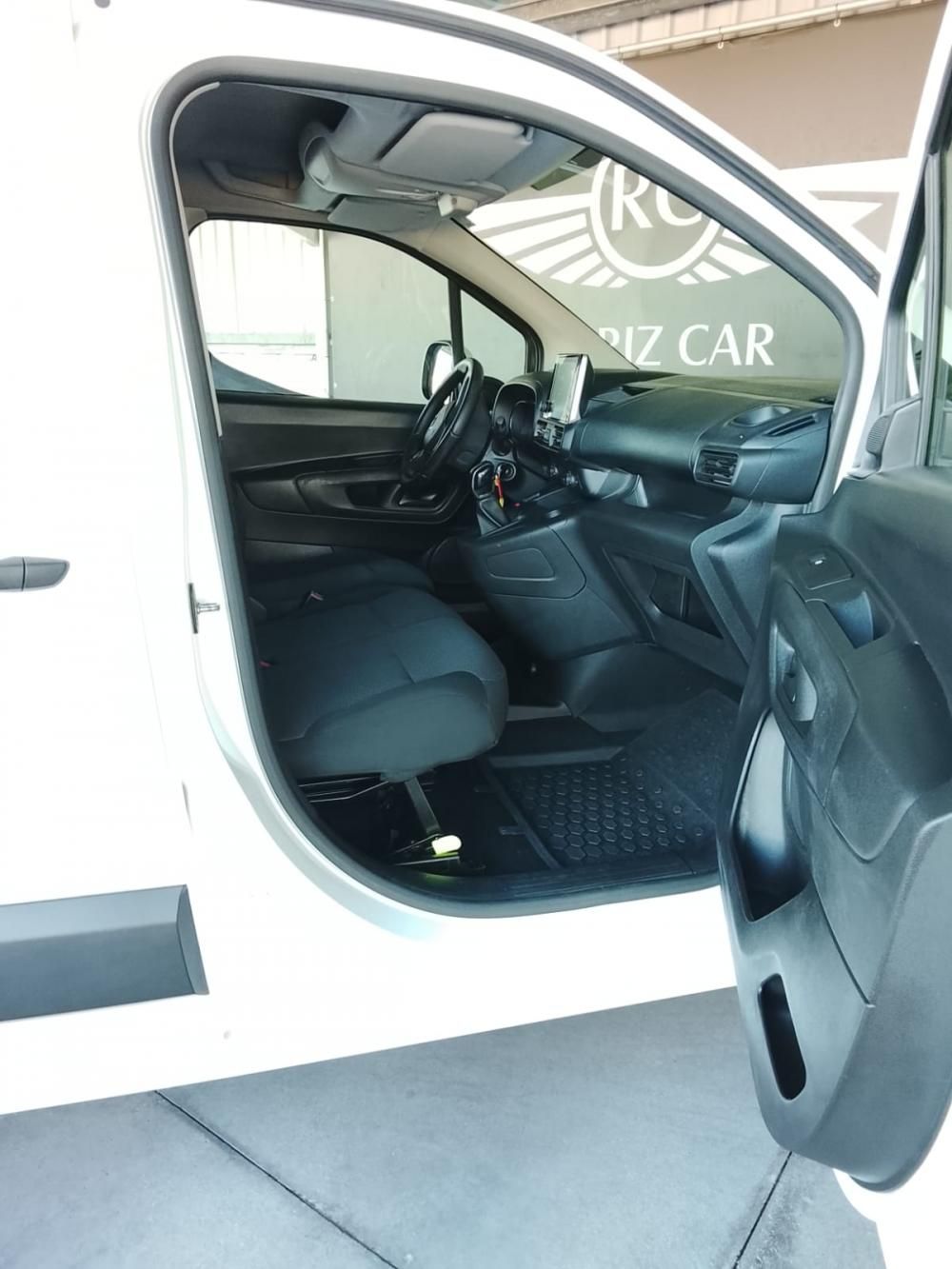 opel-combo-2021-diesel-1499cc