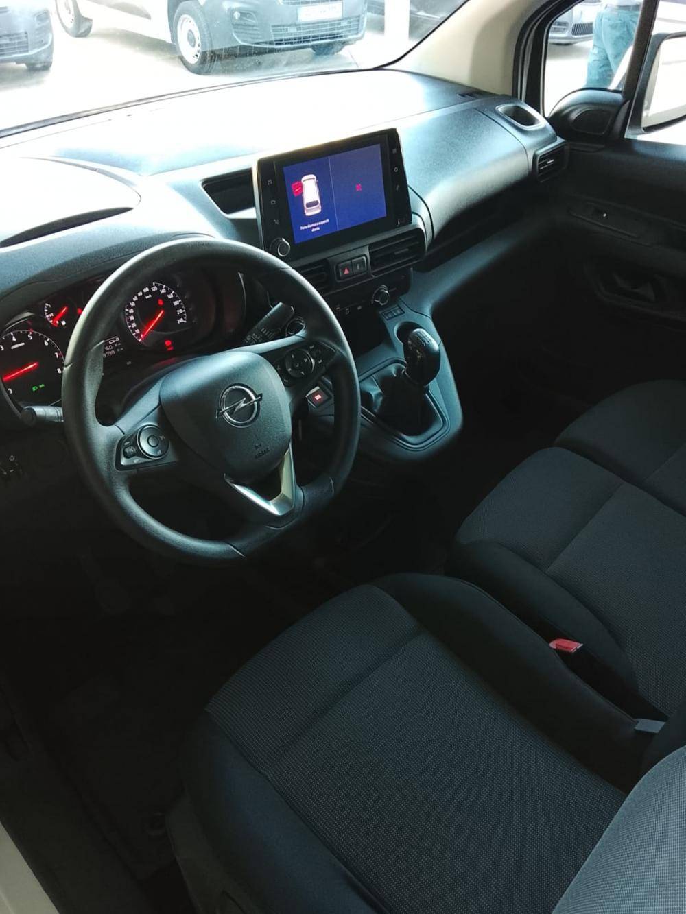 opel-combo-2021-diesel-1499cc