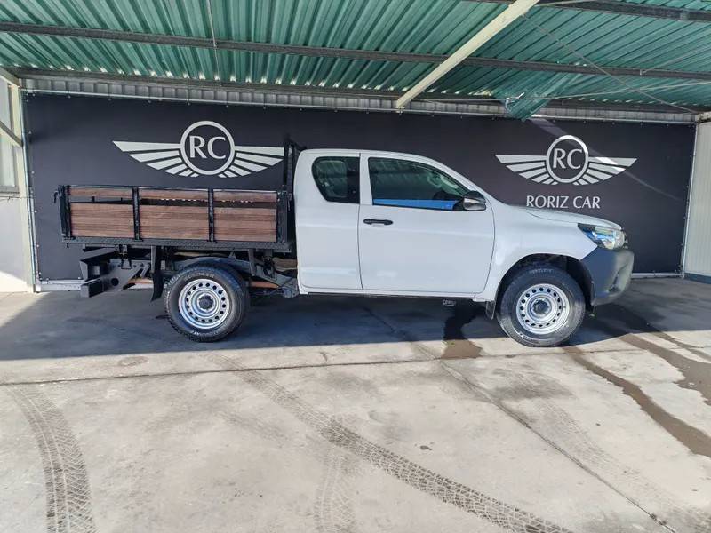 toyota-hilux-2018-diesel-2393cc