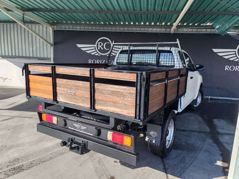 toyota-hilux-2018-diesel-2393cc
