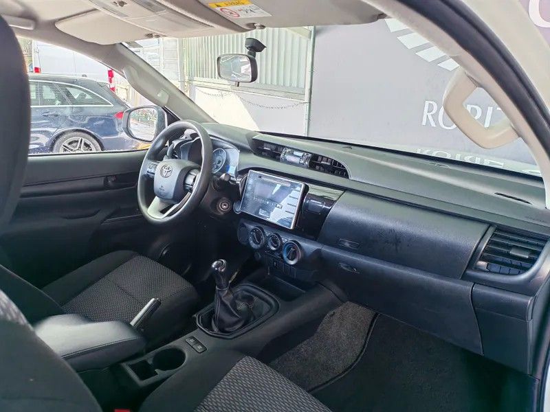toyota-hilux-2018-diesel-2393cc