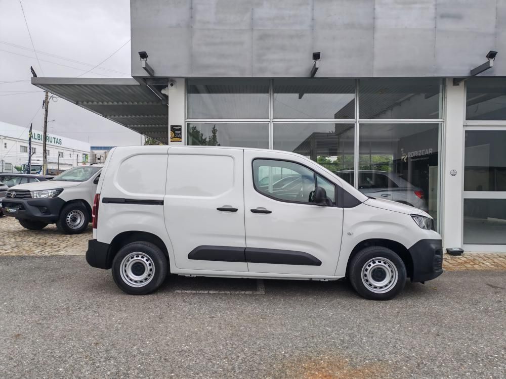 peugeot-partner-2021-diesel-1499cc
