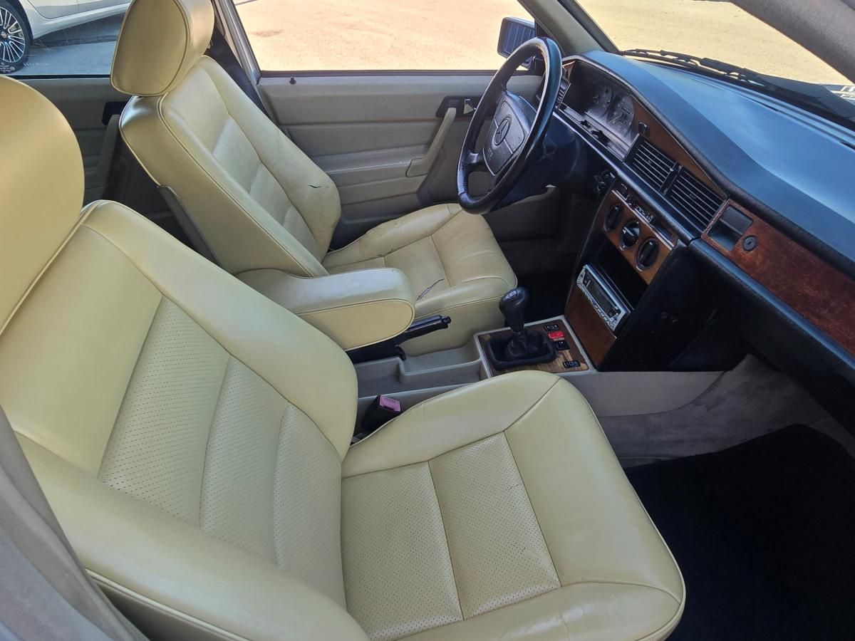 mercedes-benz-190-1992-diesel-2497cc