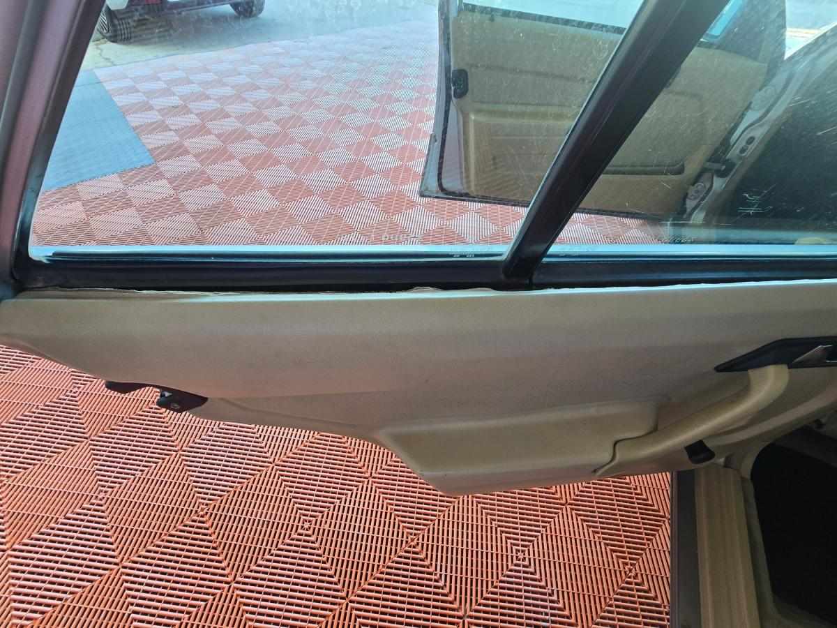 mercedes-benz-190-1992-diesel-2497cc