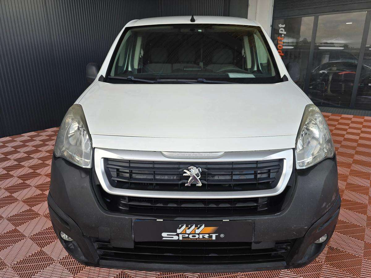 peugeot-partner-2018-diesel-1560cc