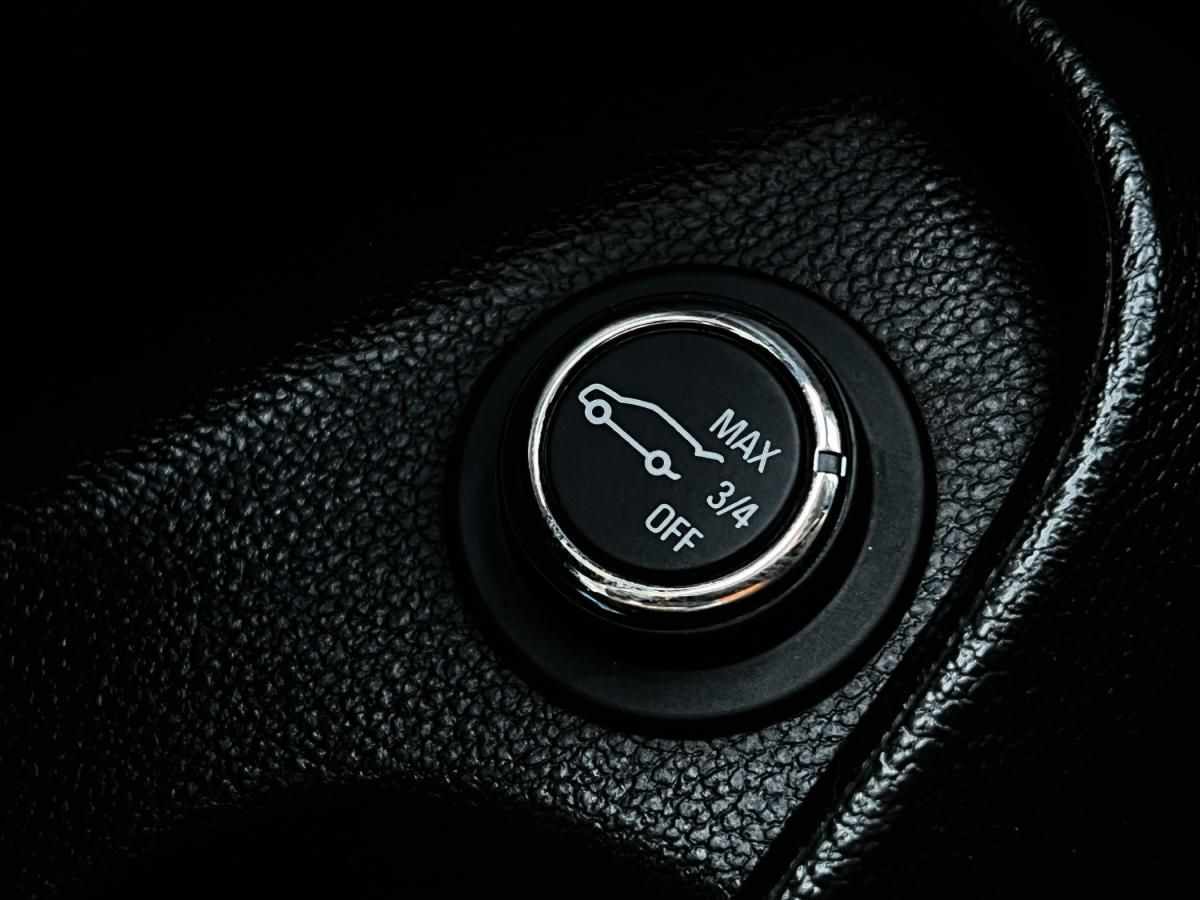 opel-insignia-sports-tourer-2014-diesel-1956cc