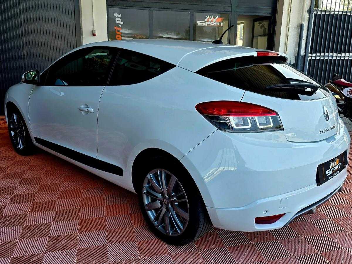 renault-megane-coupe-2010-diesel-1461cc