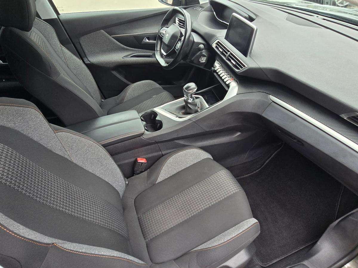 peugeot-3008-2019-diesel-1499cc