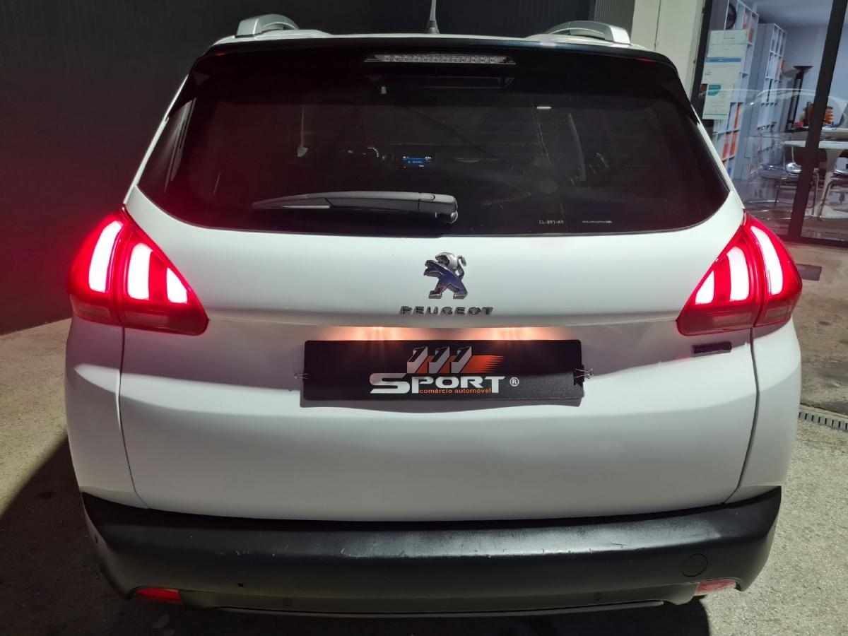 peugeot-2008-2017-gasolina-1199cc