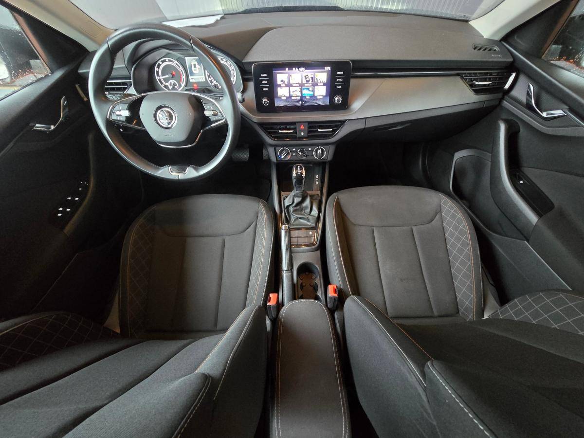 skoda-kamiq-2023-gasolina-999cc