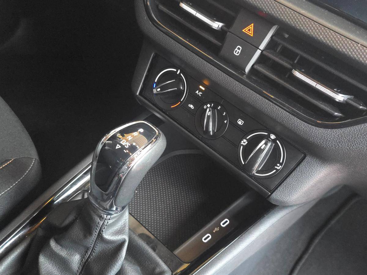 skoda-kamiq-2023-gasolina-999cc