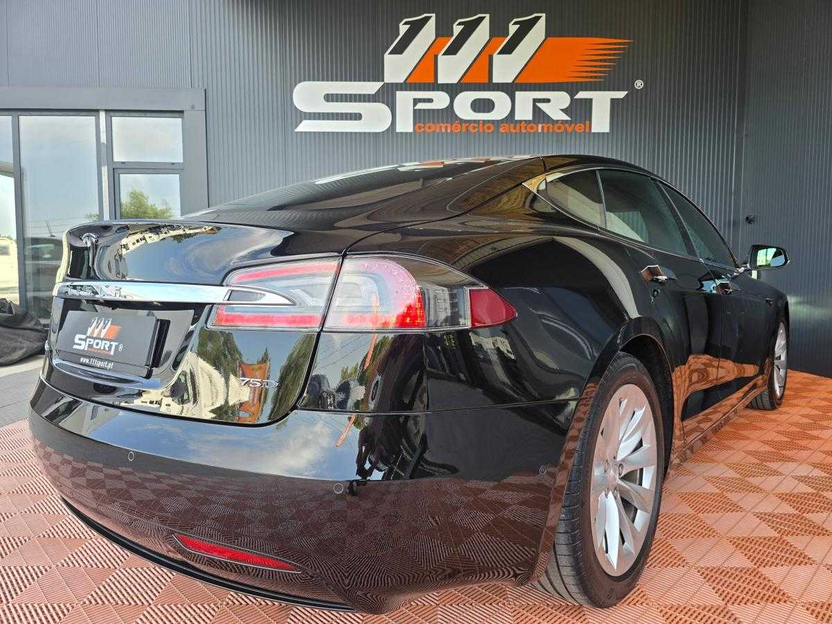 tesla-model-s-2019-eletrico-0cc