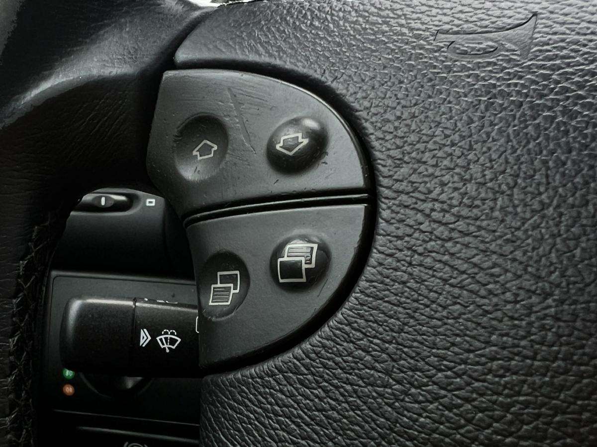 mercedes-benz-clk-2002-gpl-1998cc