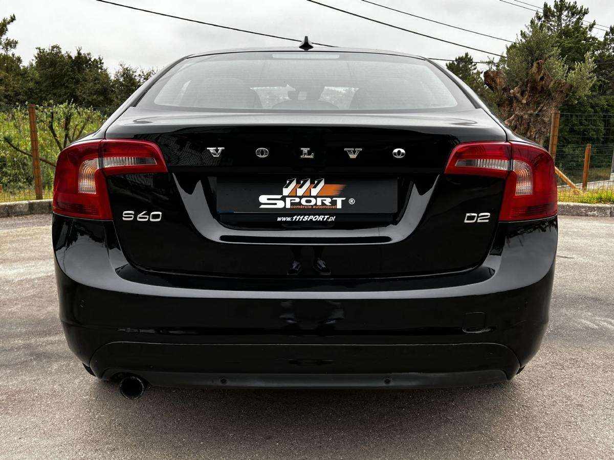 volvo-s60-d2-2017-diesel-1969cc