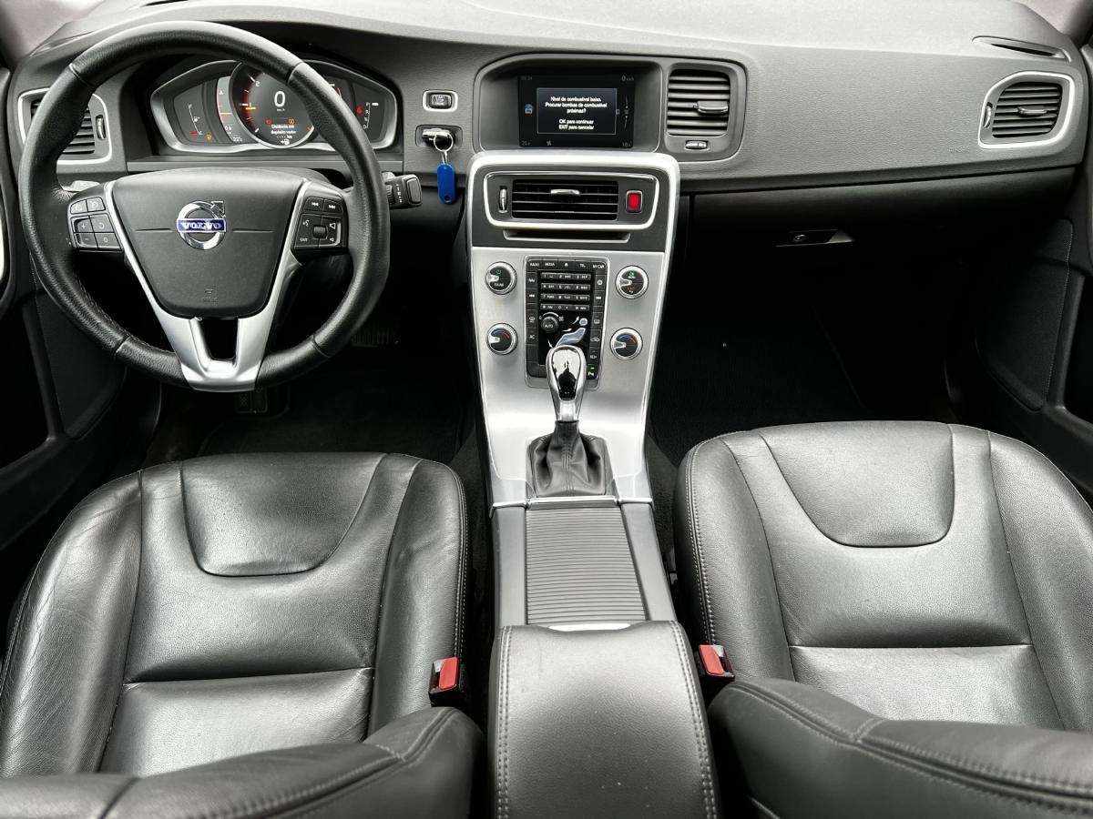 volvo-s60-d2-2017-diesel-1969cc
