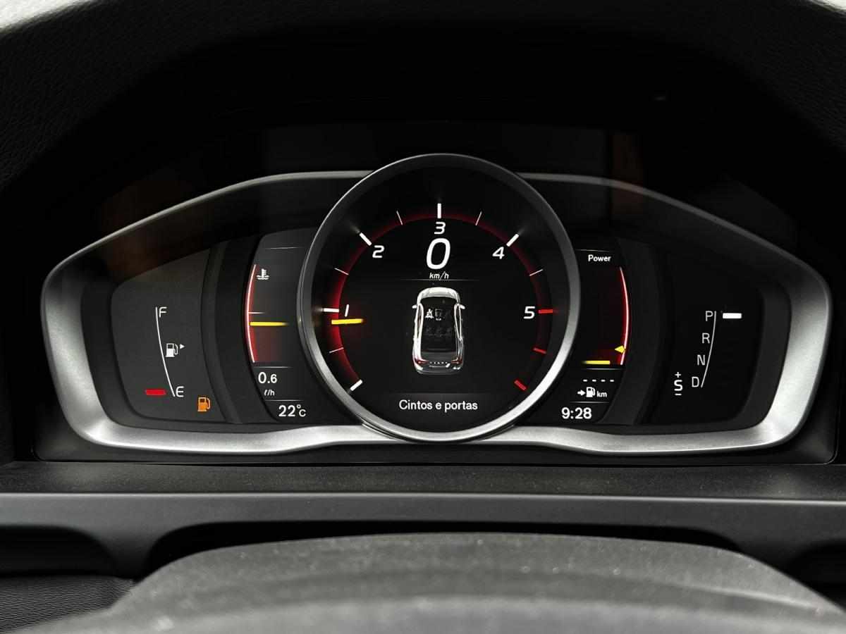 volvo-s60-d2-2017-diesel-1969cc