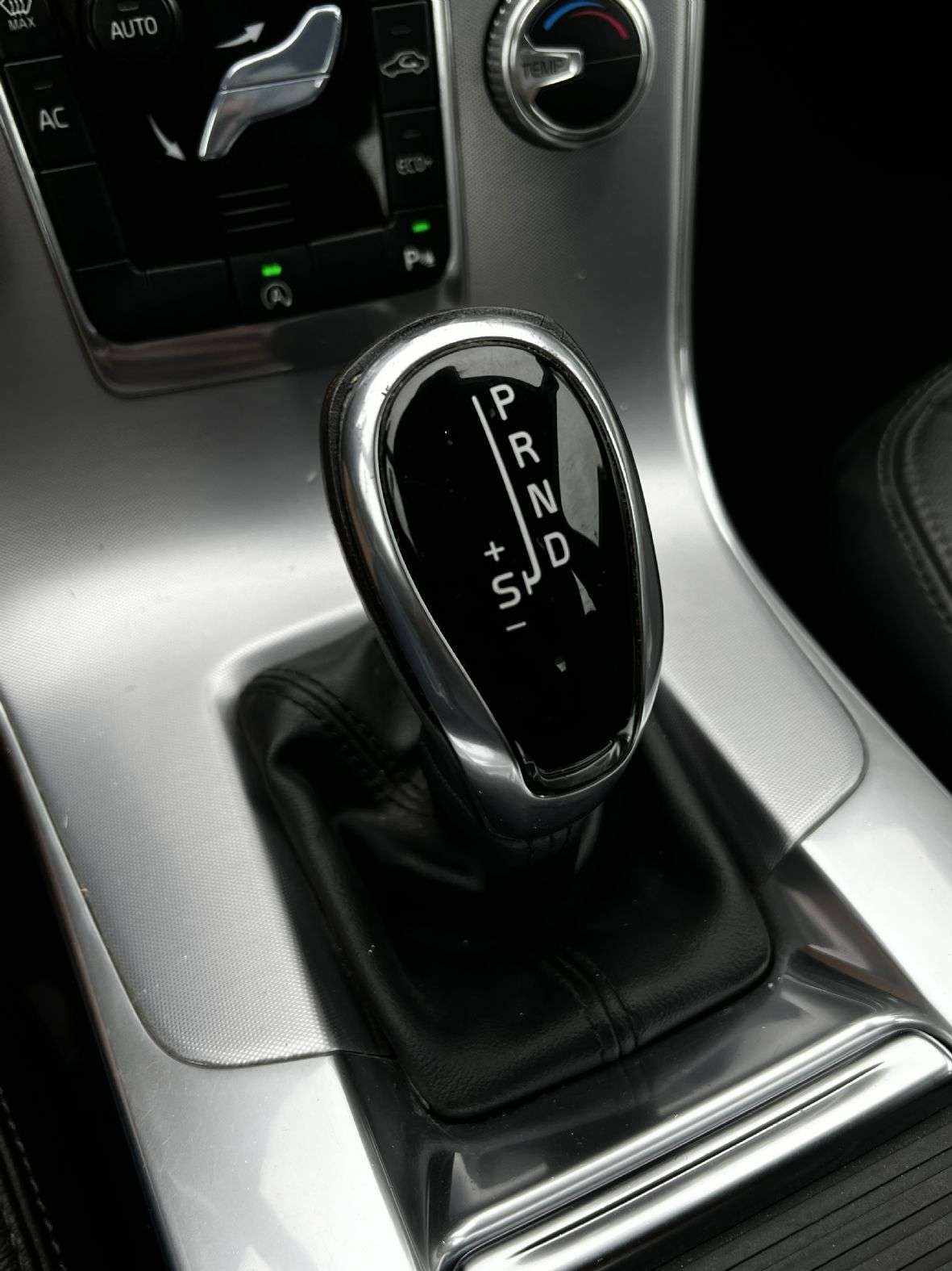 volvo-s60-d2-2017-diesel-1969cc