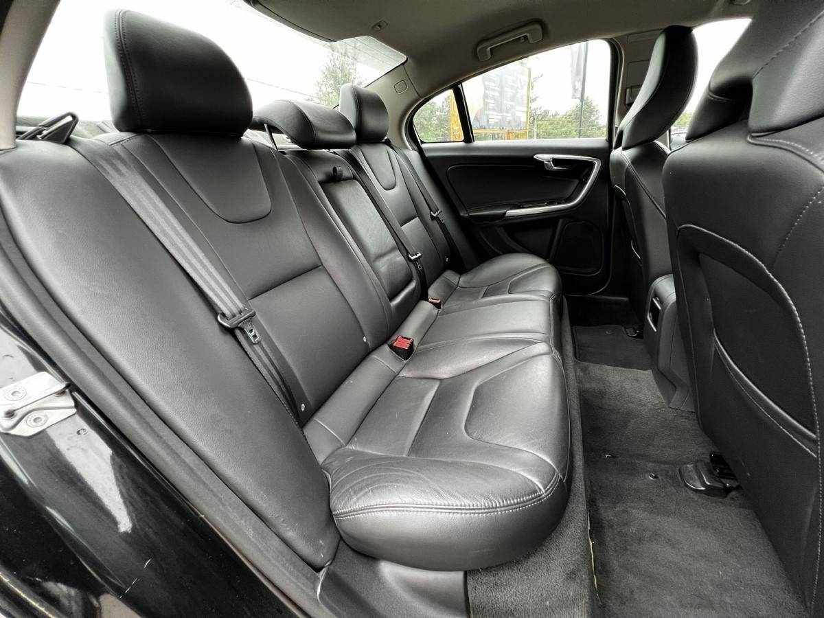 volvo-s60-d2-2017-diesel-1969cc