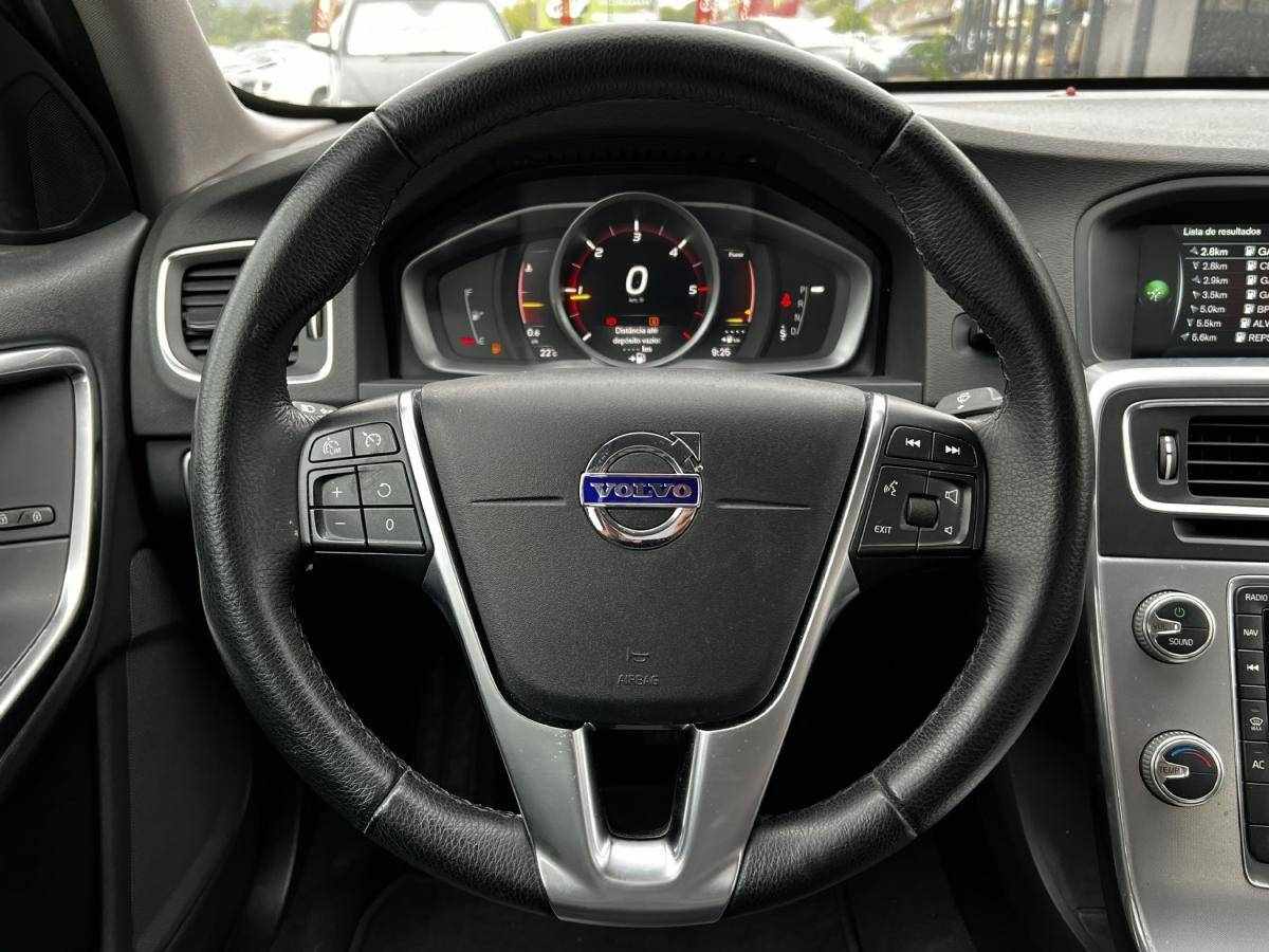 volvo-s60-d2-2017-diesel-1969cc
