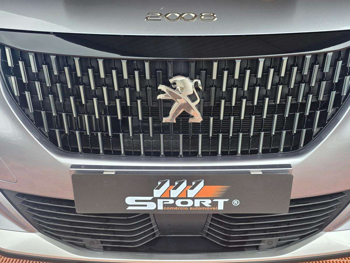 peugeot-2008-2021-diesel-1499cc