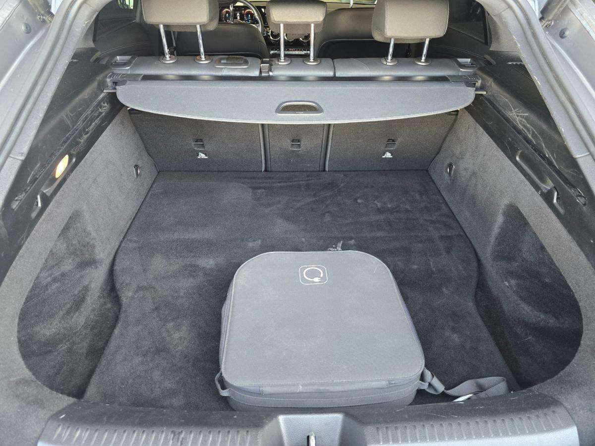 mercedes-benz-cla-2023-hibrido-a-gasolina-1332cc
