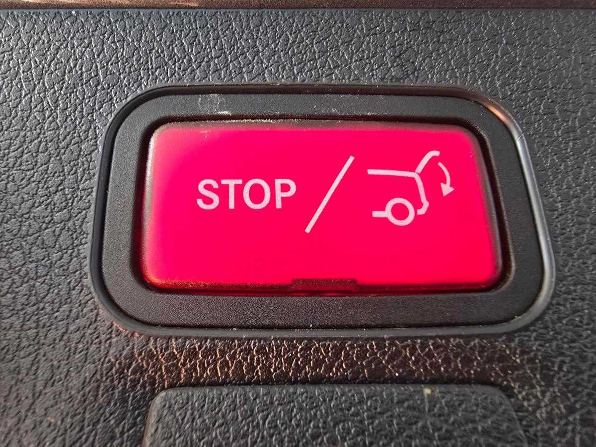 mercedes-benz-cla-2023-hibrido-a-gasolina-1332cc