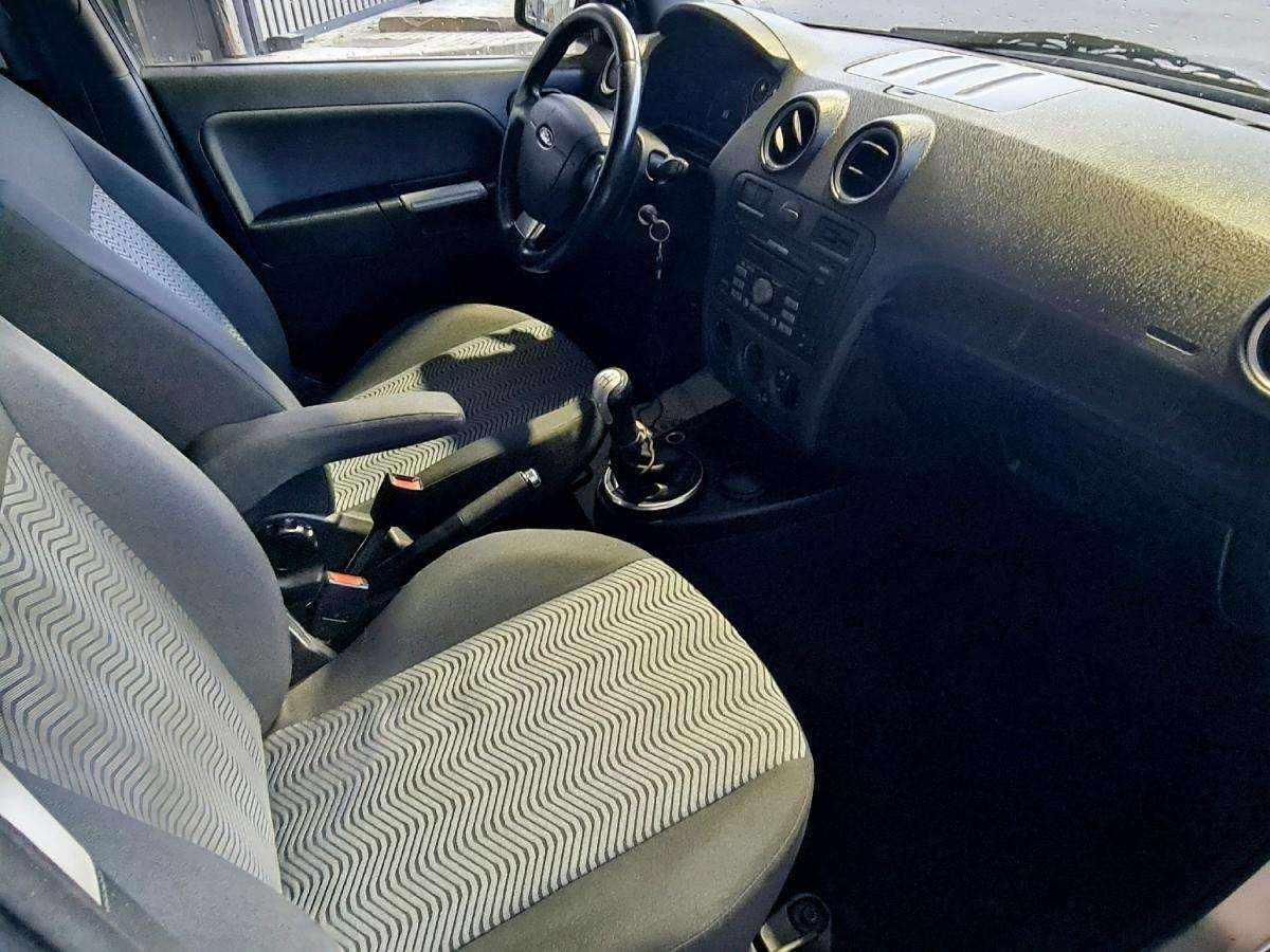 ford-fusion-2009-diesel-1399cc