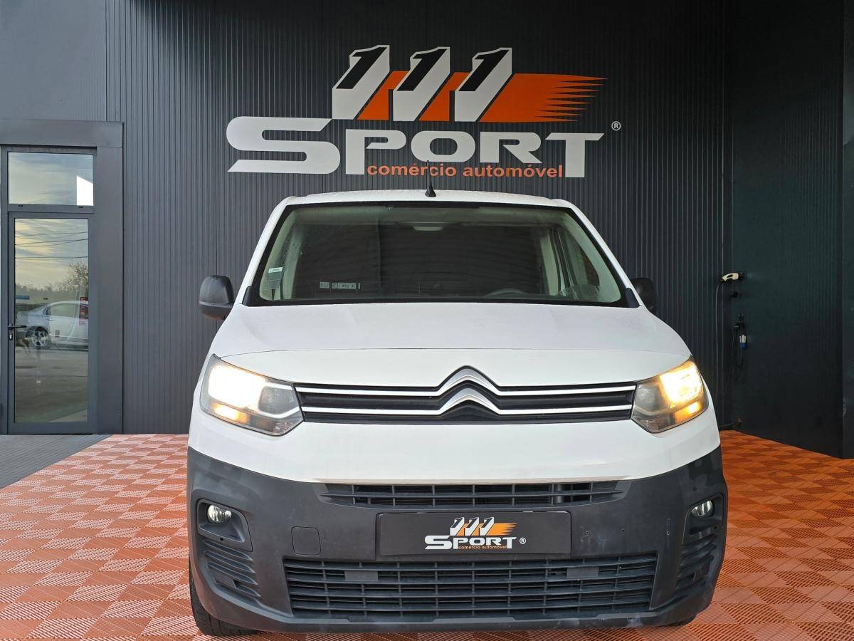 citroen-berlingo-2021-diesel-1499cc