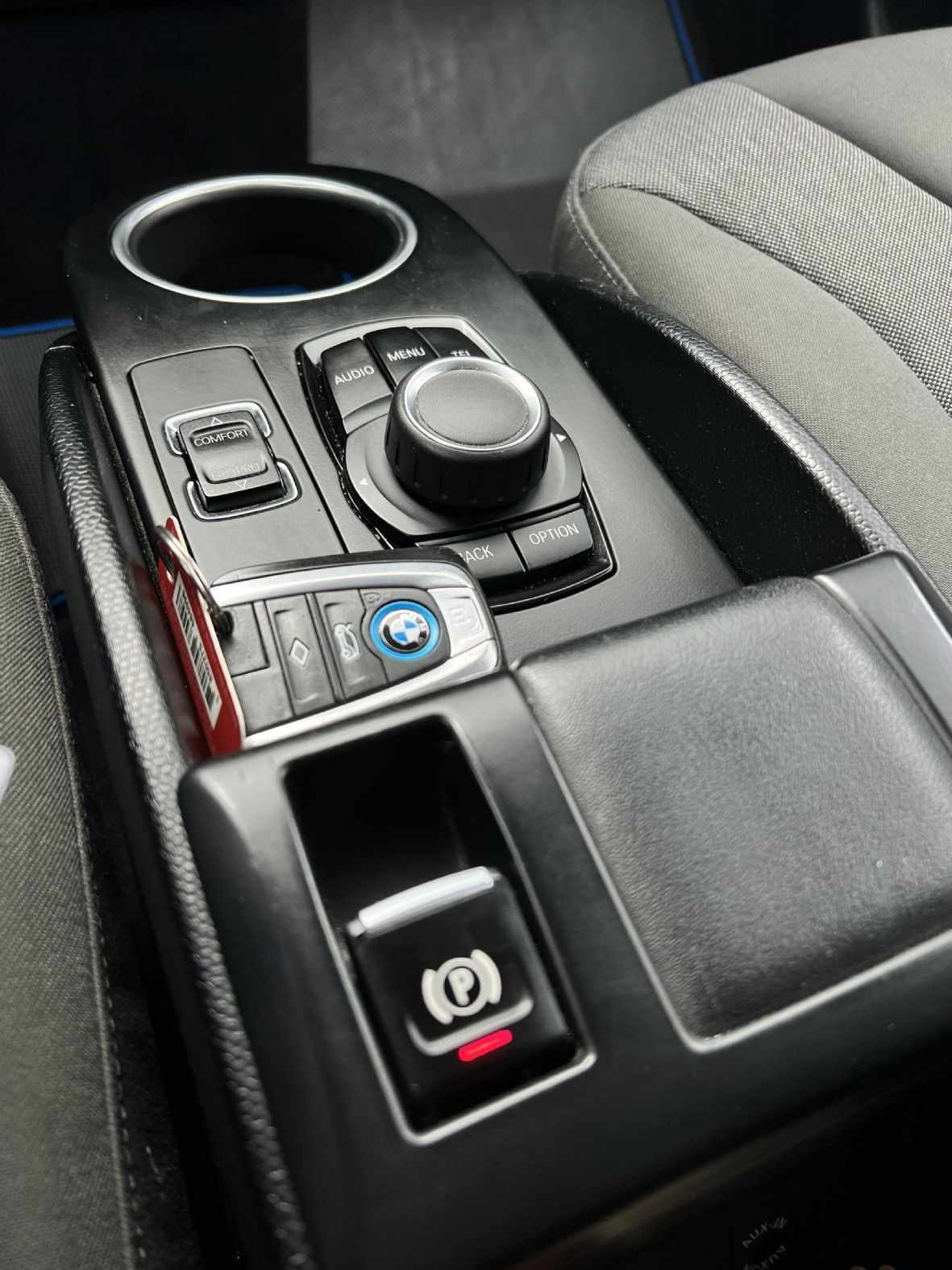 bmw-i3-2014-eletrico-1cc