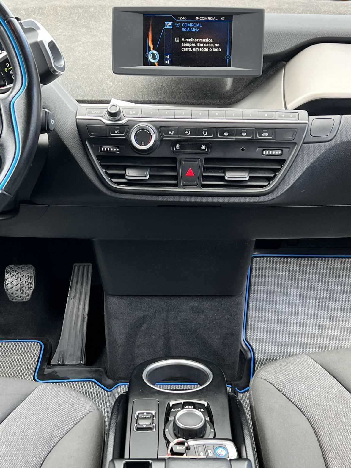 bmw-i3-2014-eletrico-1cc