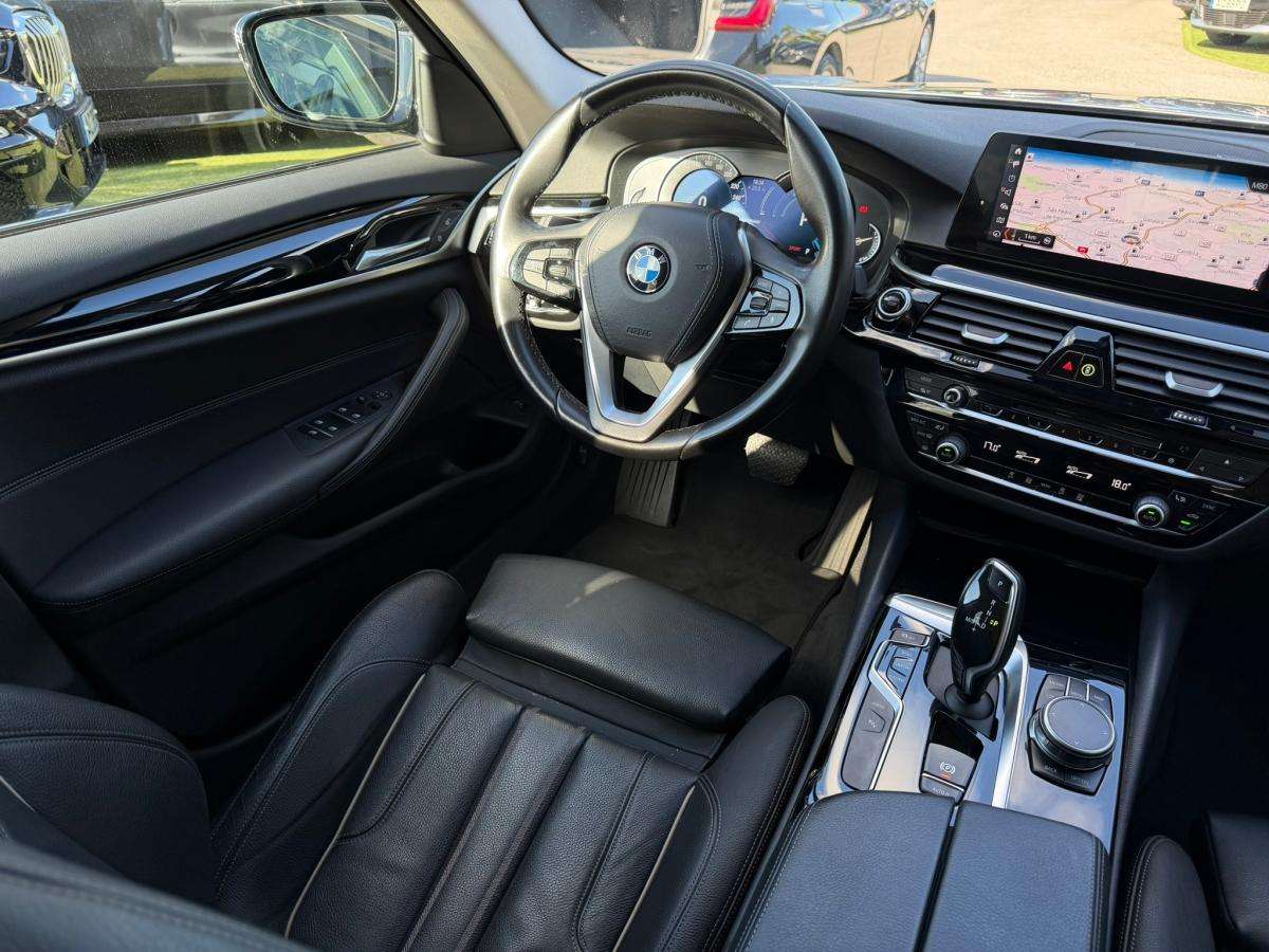 bmw-serie-5-2019-hibrido-a-gasolina-1998cc