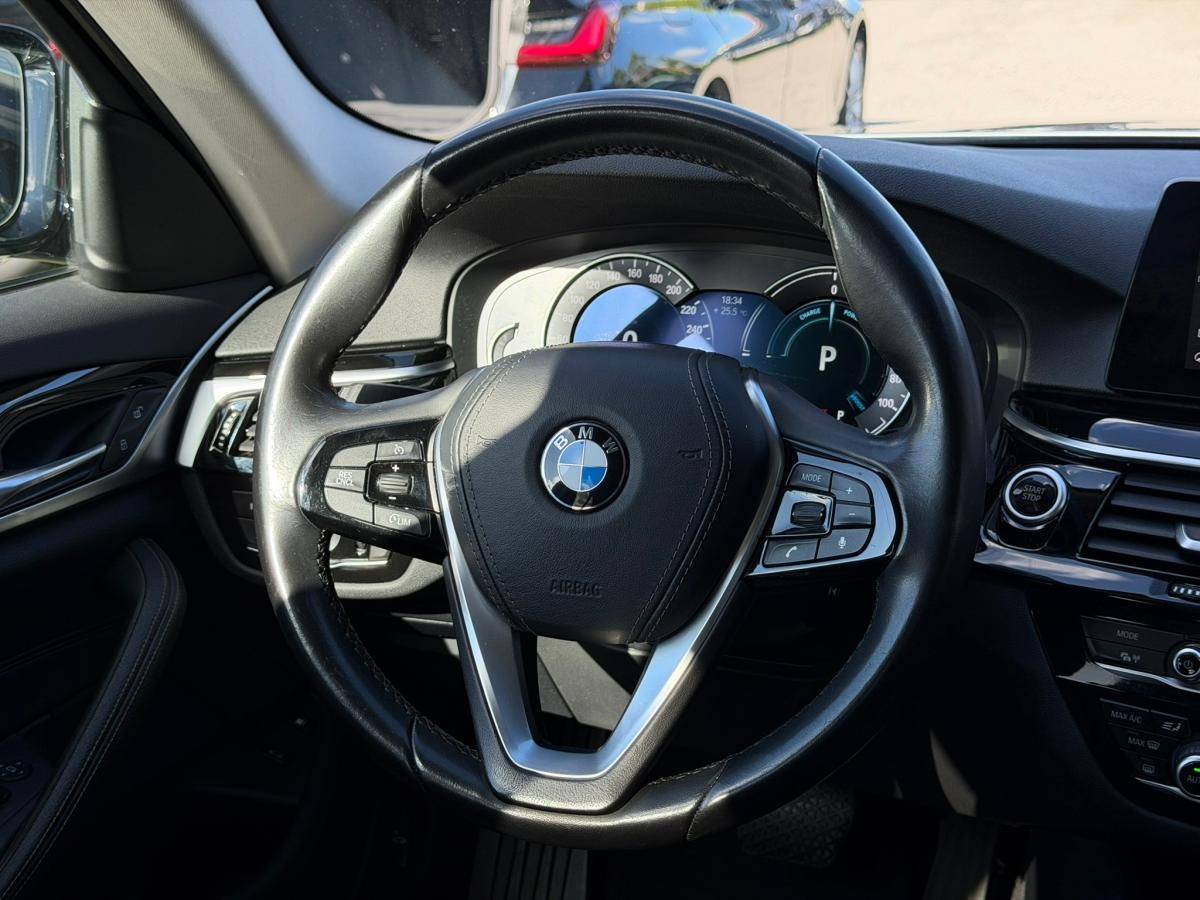 bmw-serie-5-2019-hibrido-a-gasolina-1998cc